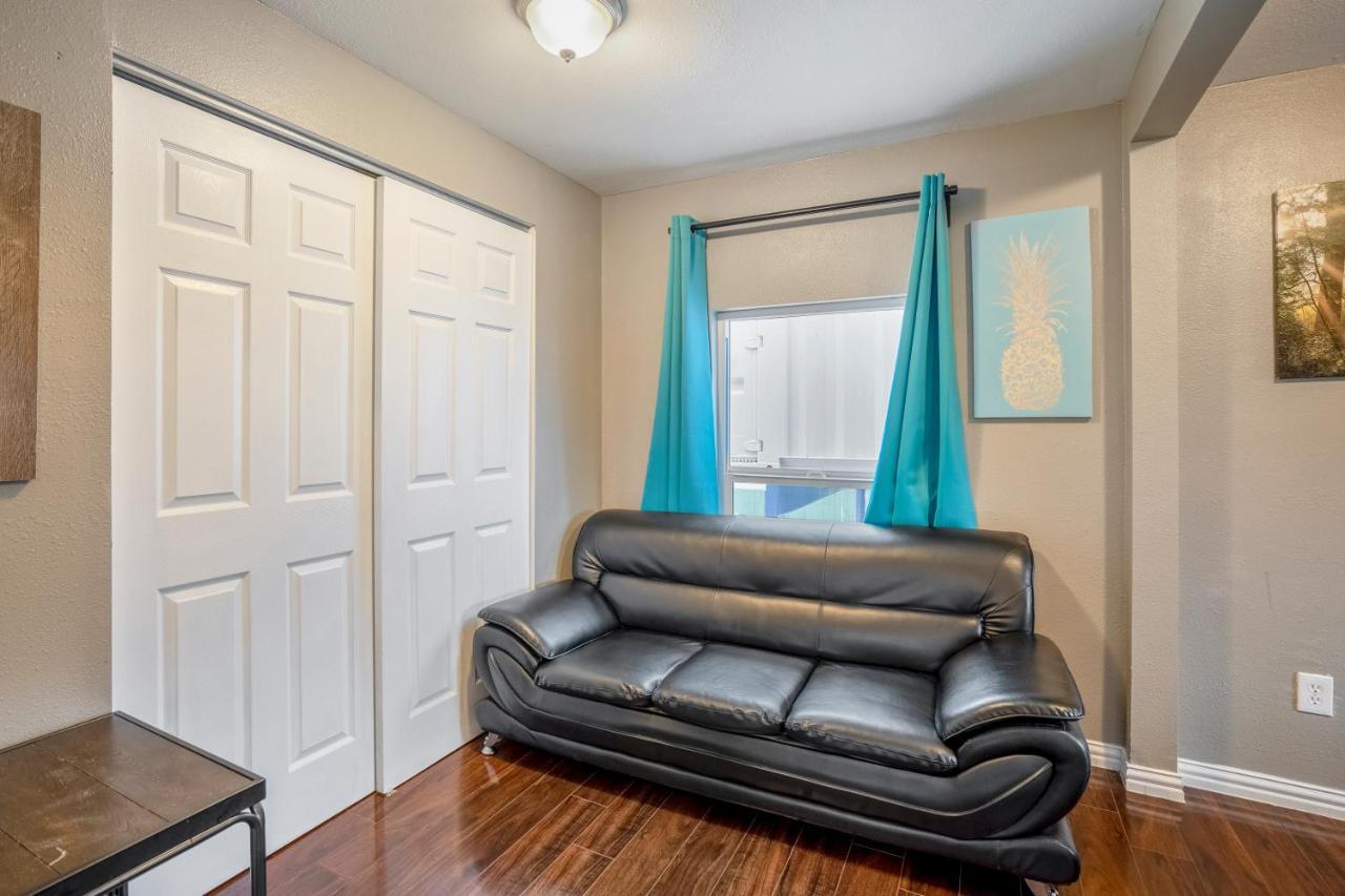 East Downtown Bungalow Houston Buitenkant foto